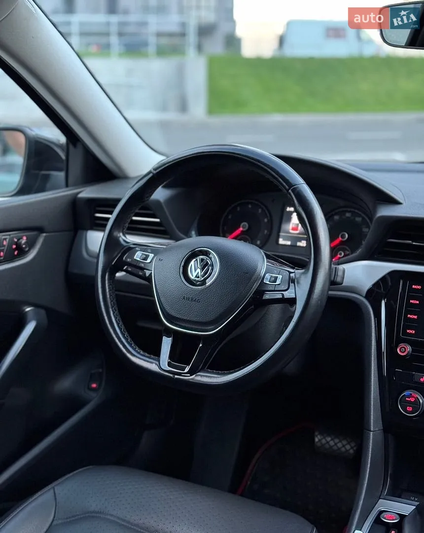 2019 Volkswagen Passat - мініатюра 46