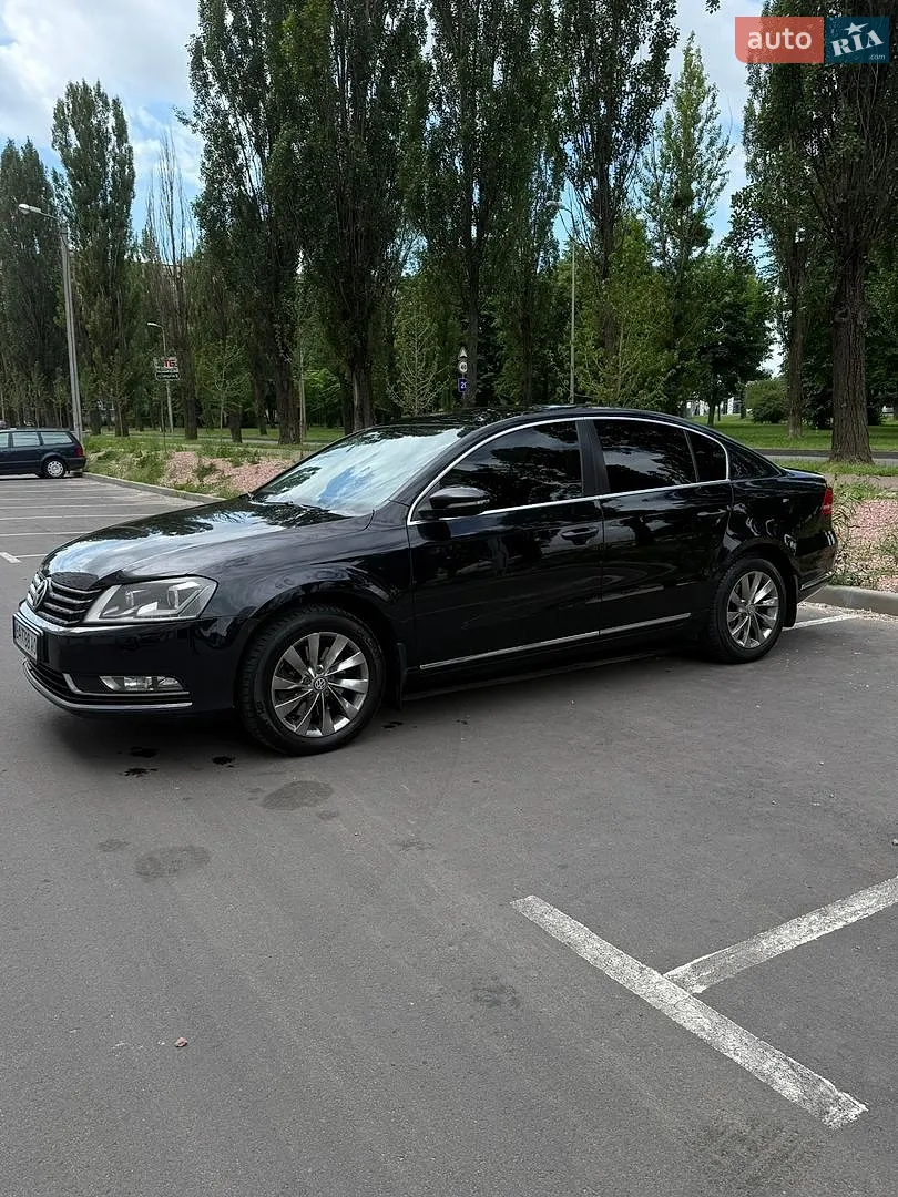 2013 Volkswagen Passat - фото 1