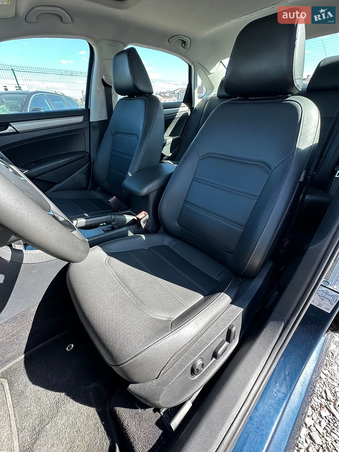 2021 Volkswagen Passat - мініатюра 20