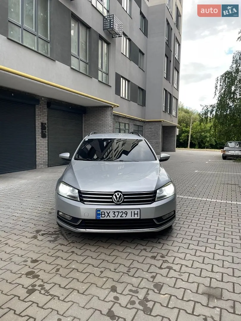 2011 Volkswagen Passat - мініатюра 10