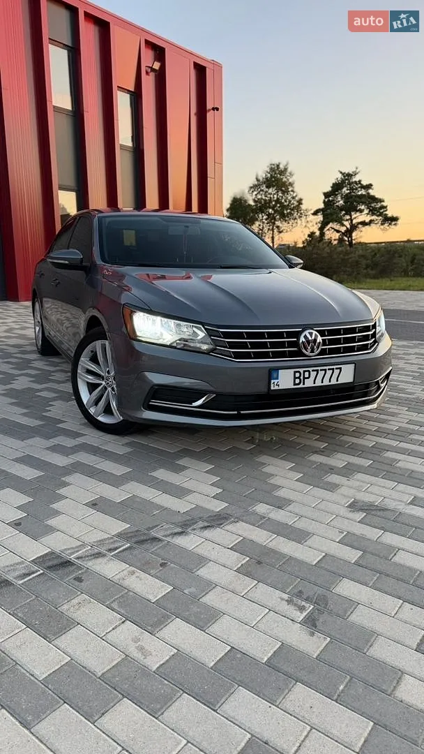 2018 Volkswagen Passat - мініатюра 3