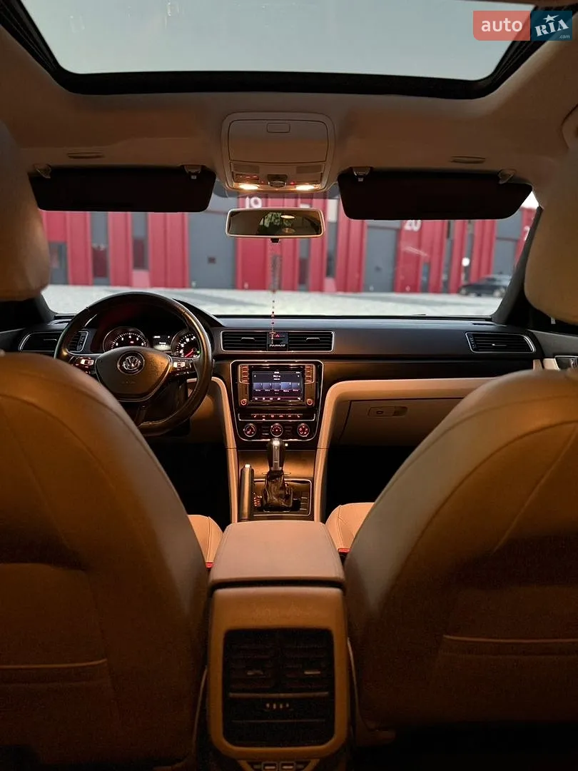 2018 Volkswagen Passat - мініатюра 9