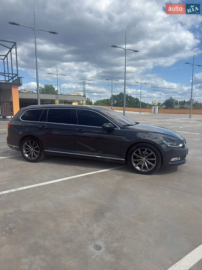 2017 Volkswagen Passat - мініатюра 10