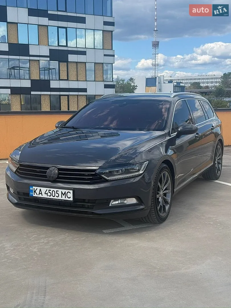 2017 Volkswagen Passat - фото 1