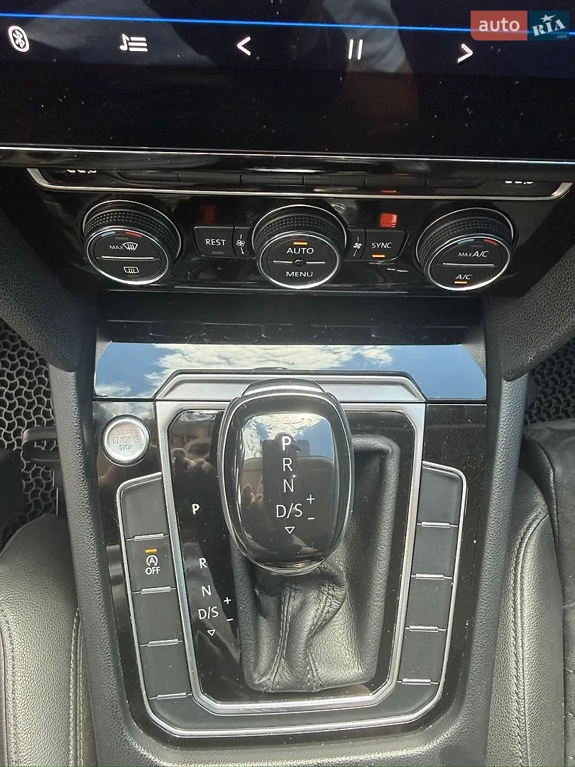 2017 Volkswagen Passat - мініатюра 20