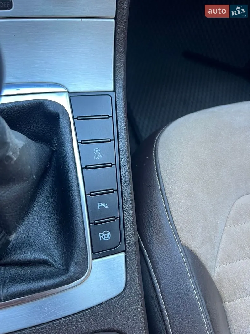 2011 Volkswagen Passat - мініатюра 5