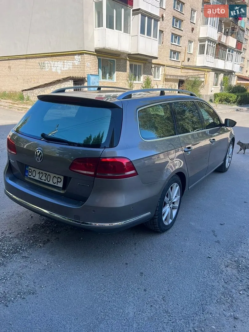 2011 Volkswagen Passat - мініатюра 11