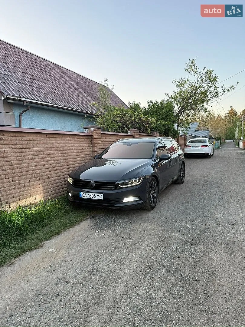 2017 Volkswagen Passat - мініатюра 3