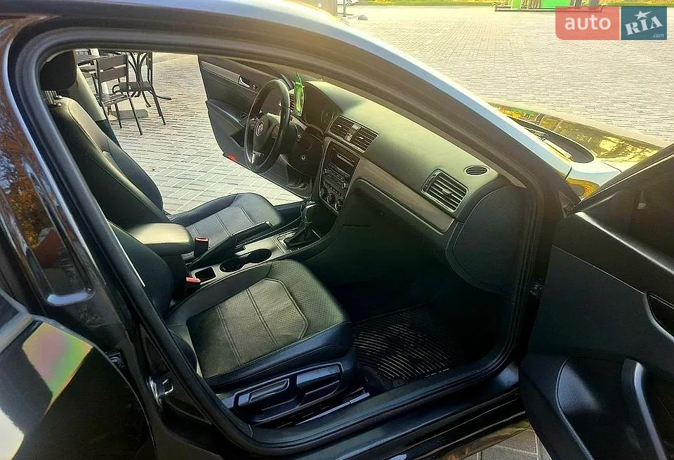 2014 Volkswagen Passat - мініатюра 2