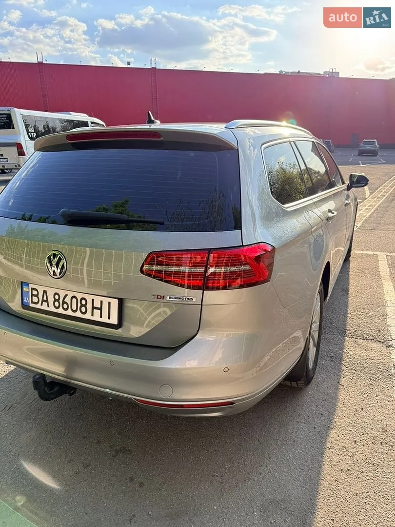 2016 Volkswagen Passat - мініатюра 5