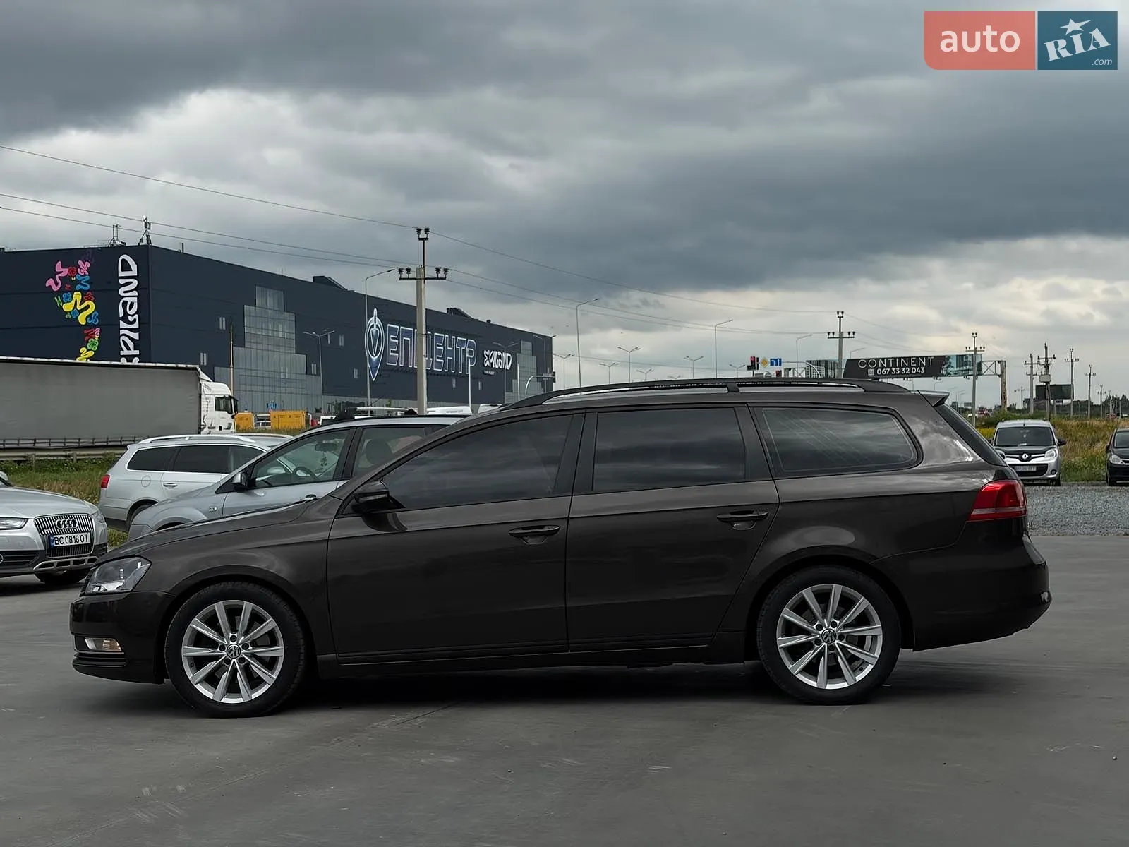 2013 Volkswagen Passat - мініатюра 4
