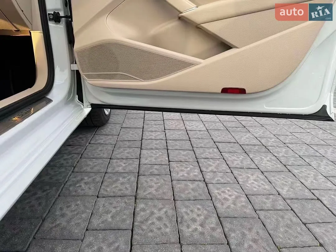 2018 Volkswagen Passat - мініатюра 12