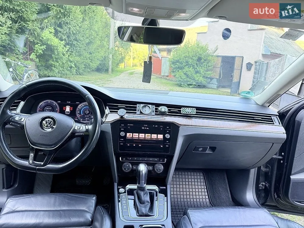 2015 Volkswagen Passat - мініатюра 11