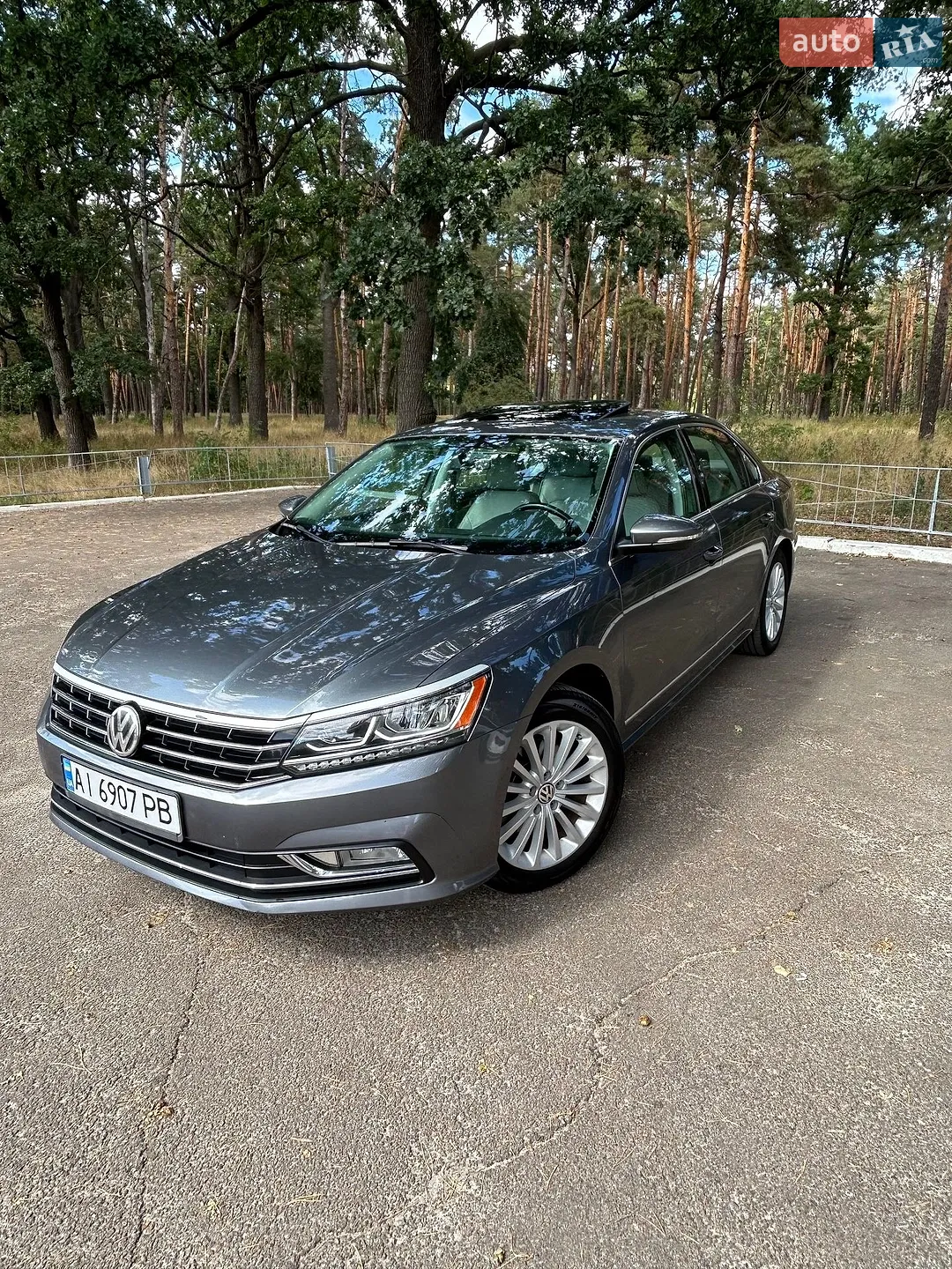 2016 Volkswagen Passat - фото 1