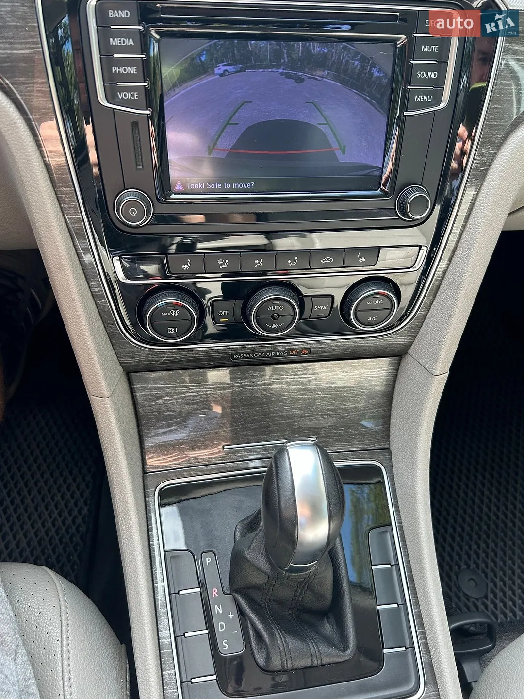 2016 Volkswagen Passat - мініатюра 90