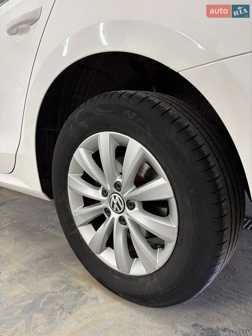 2014 Volkswagen Passat - мініатюра 23