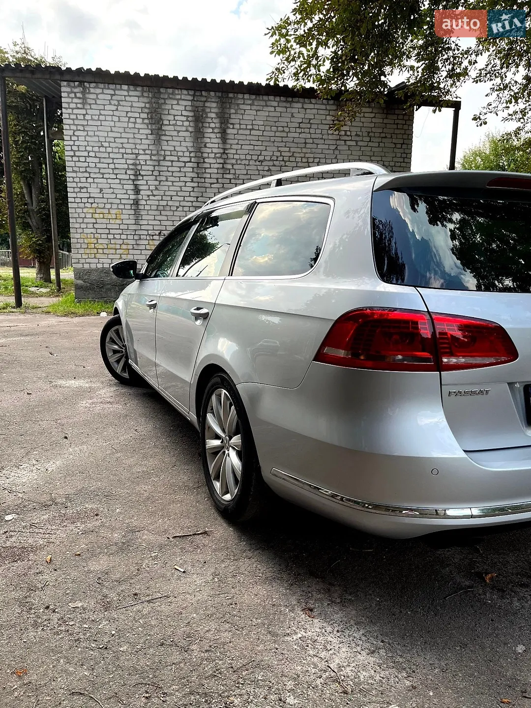 2011 Volkswagen Passat - мініатюра 9