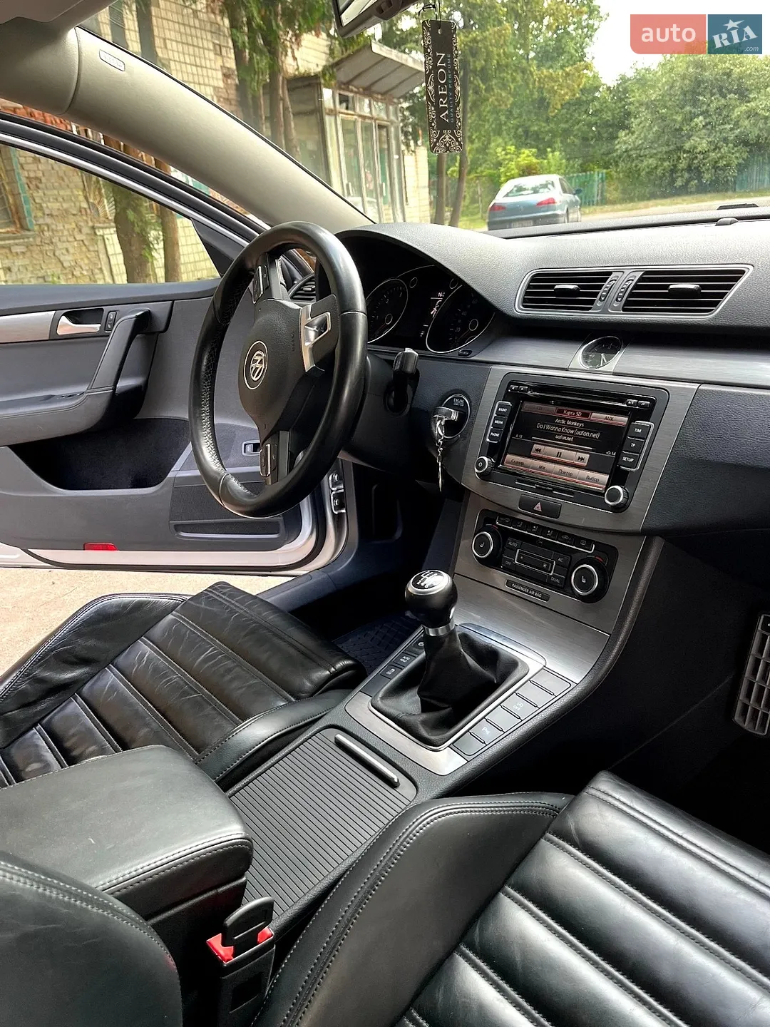 2011 Volkswagen Passat - мініатюра 17
