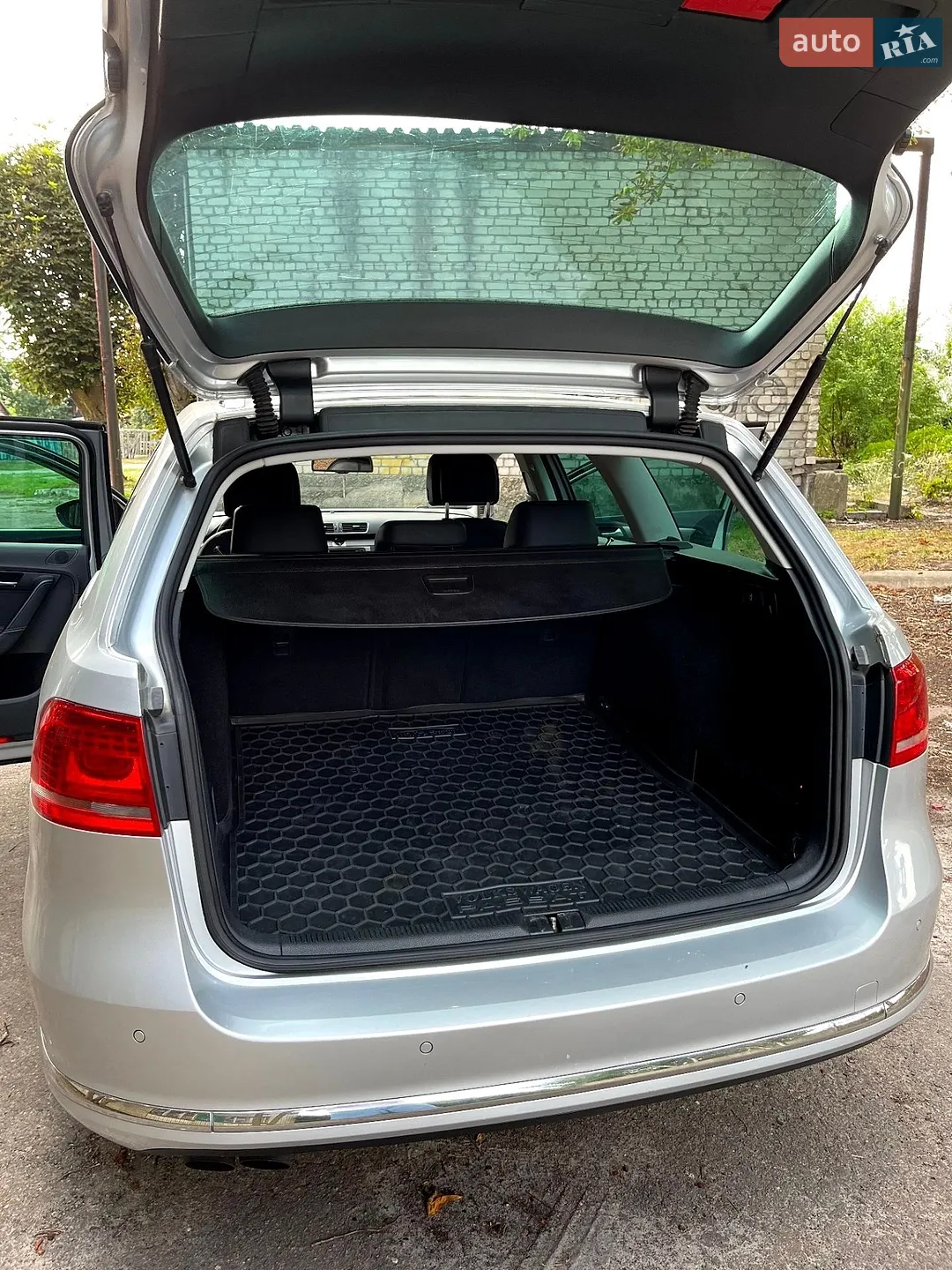 2011 Volkswagen Passat - мініатюра 27