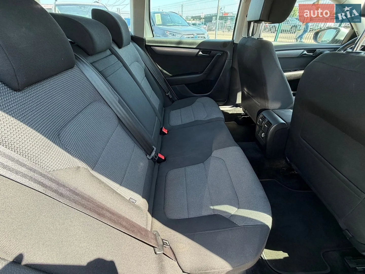 2011 Volkswagen Passat - мініатюра 35