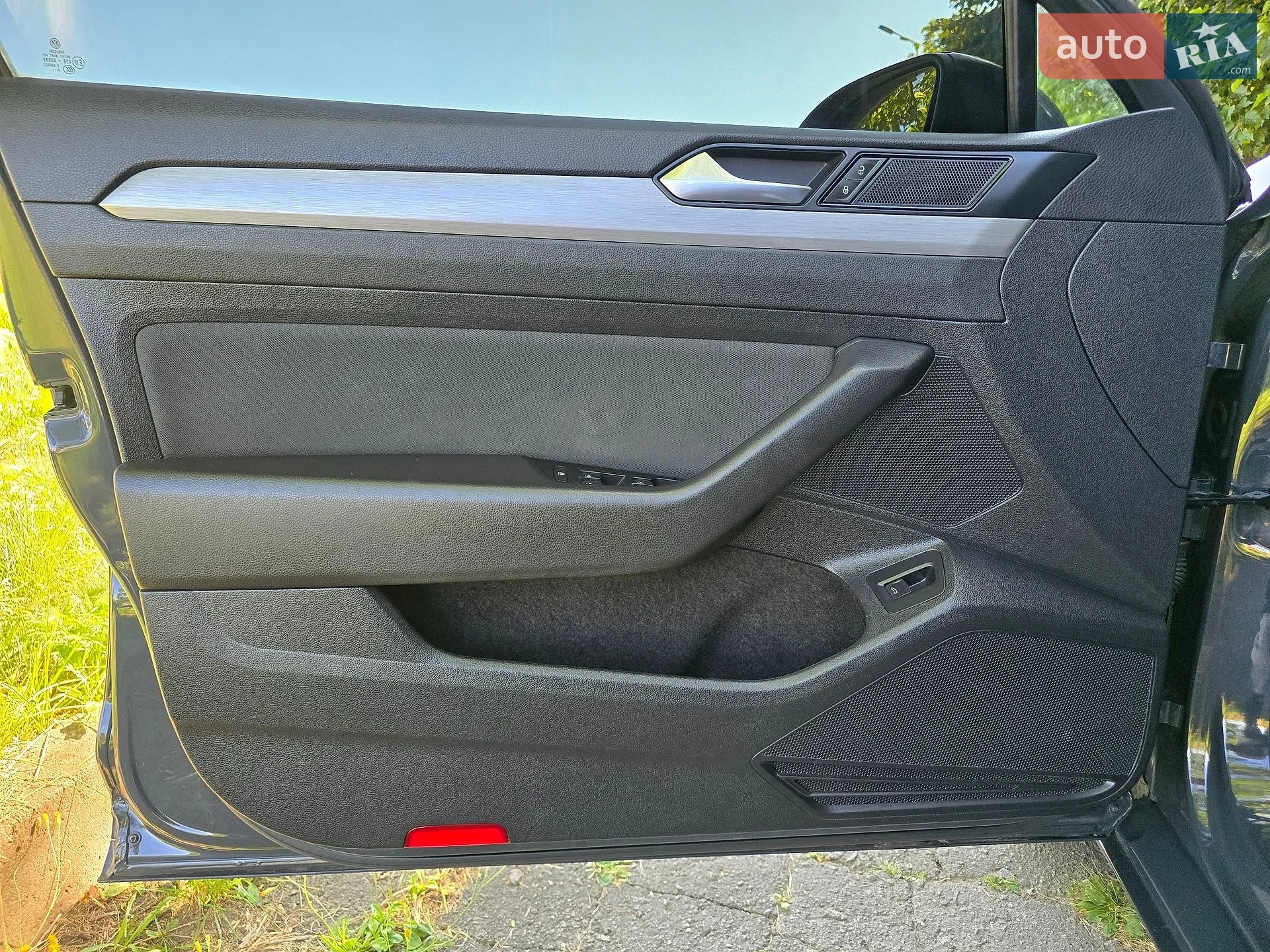 2016 Volkswagen Passat - мініатюра 16