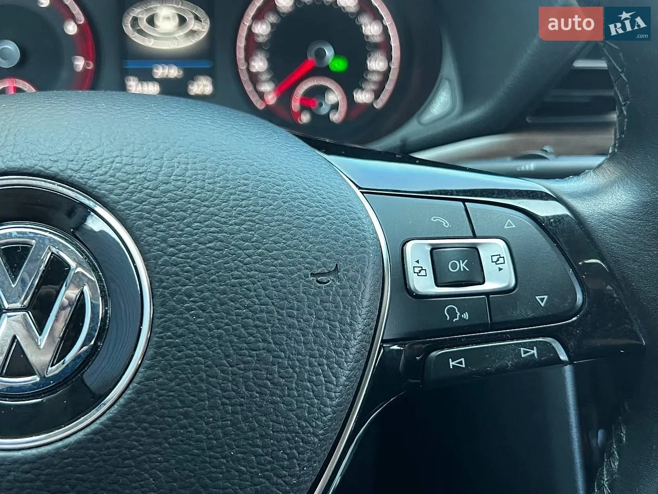 2020 Volkswagen Passat - мініатюра 25