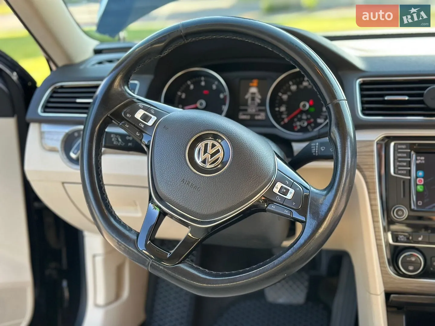 2017 Volkswagen Passat - мініатюра 26