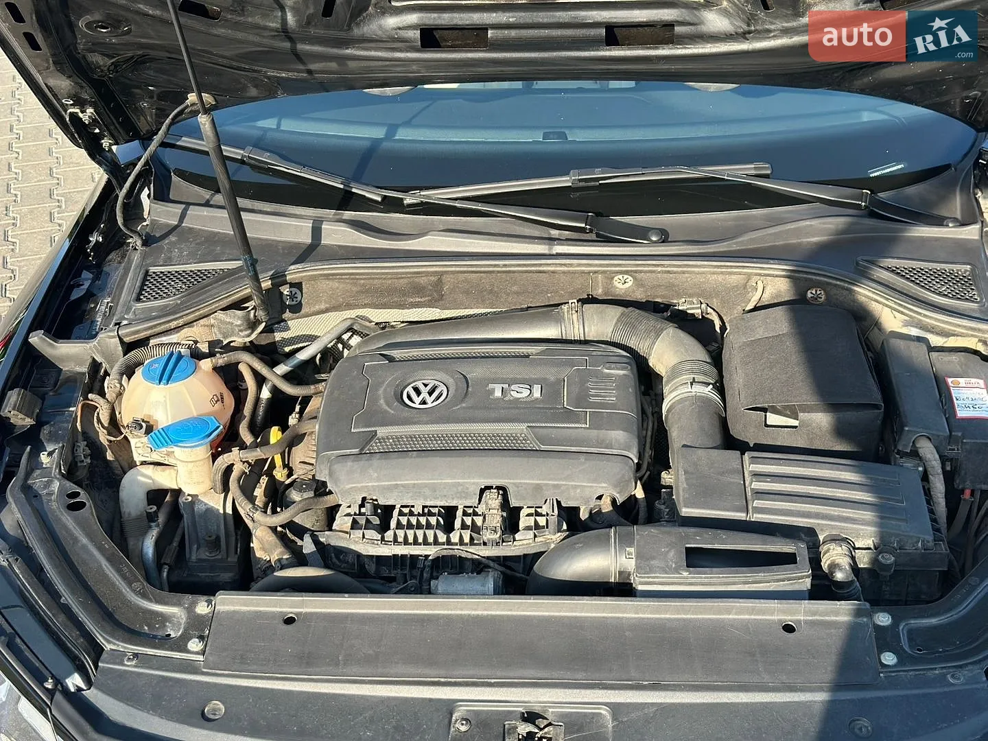 2017 Volkswagen Passat - мініатюра 32