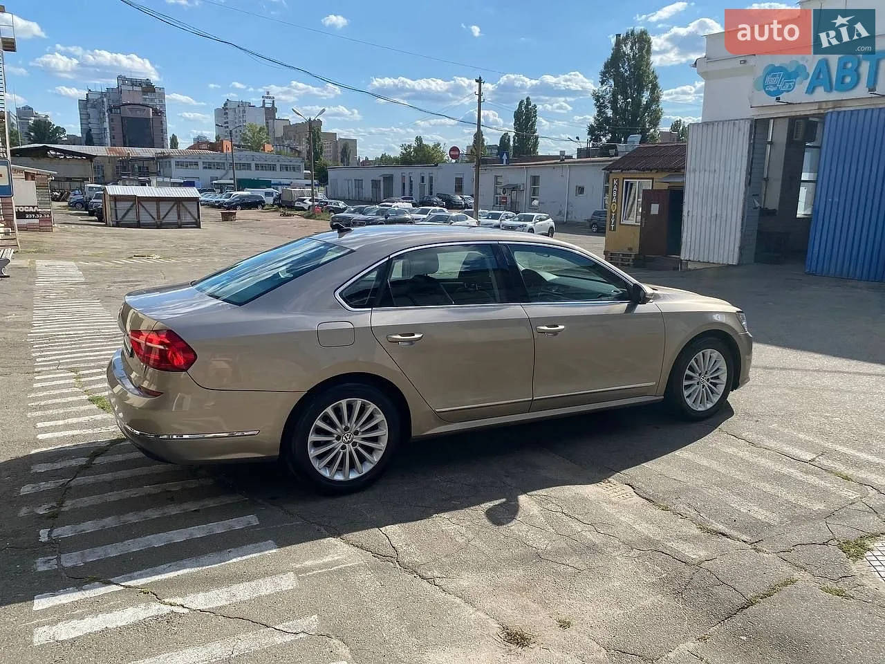 2015 Volkswagen Passat - мініатюра 2
