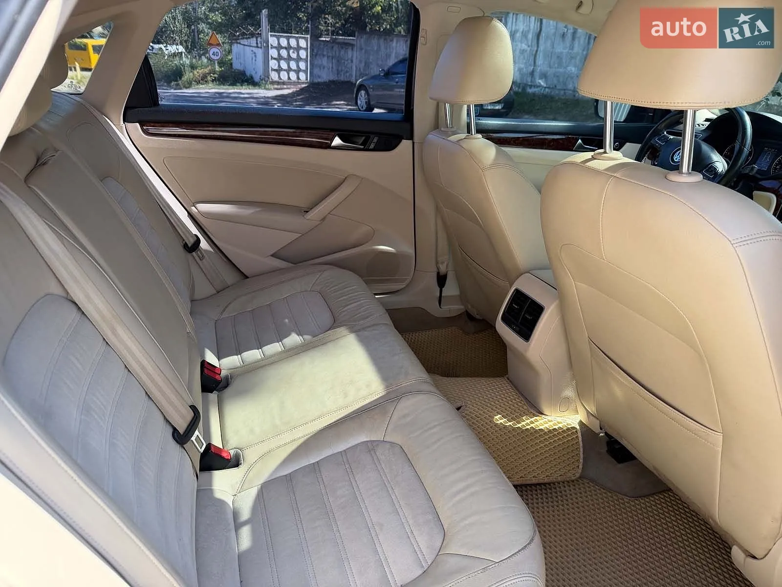 2012 Volkswagen Passat - мініатюра 24