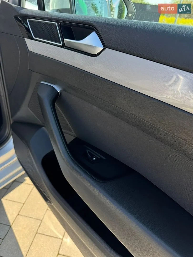 2019 Volkswagen Passat - мініатюра 42