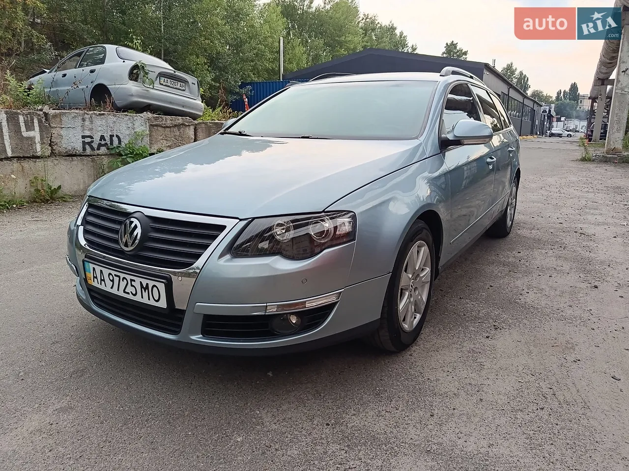 2010 Volkswagen Passat - мініатюра 12