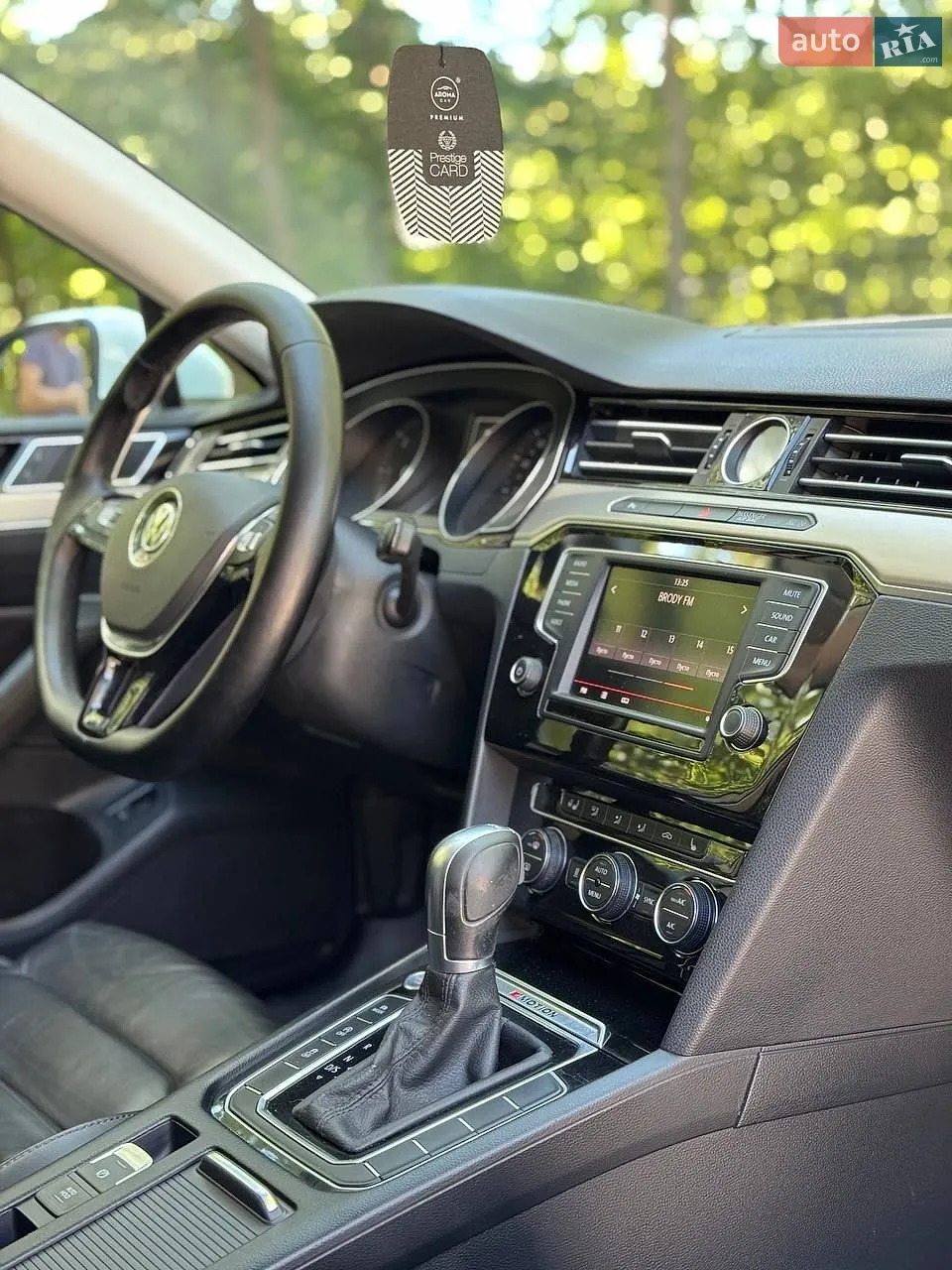 2015 Volkswagen Passat - мініатюра 30