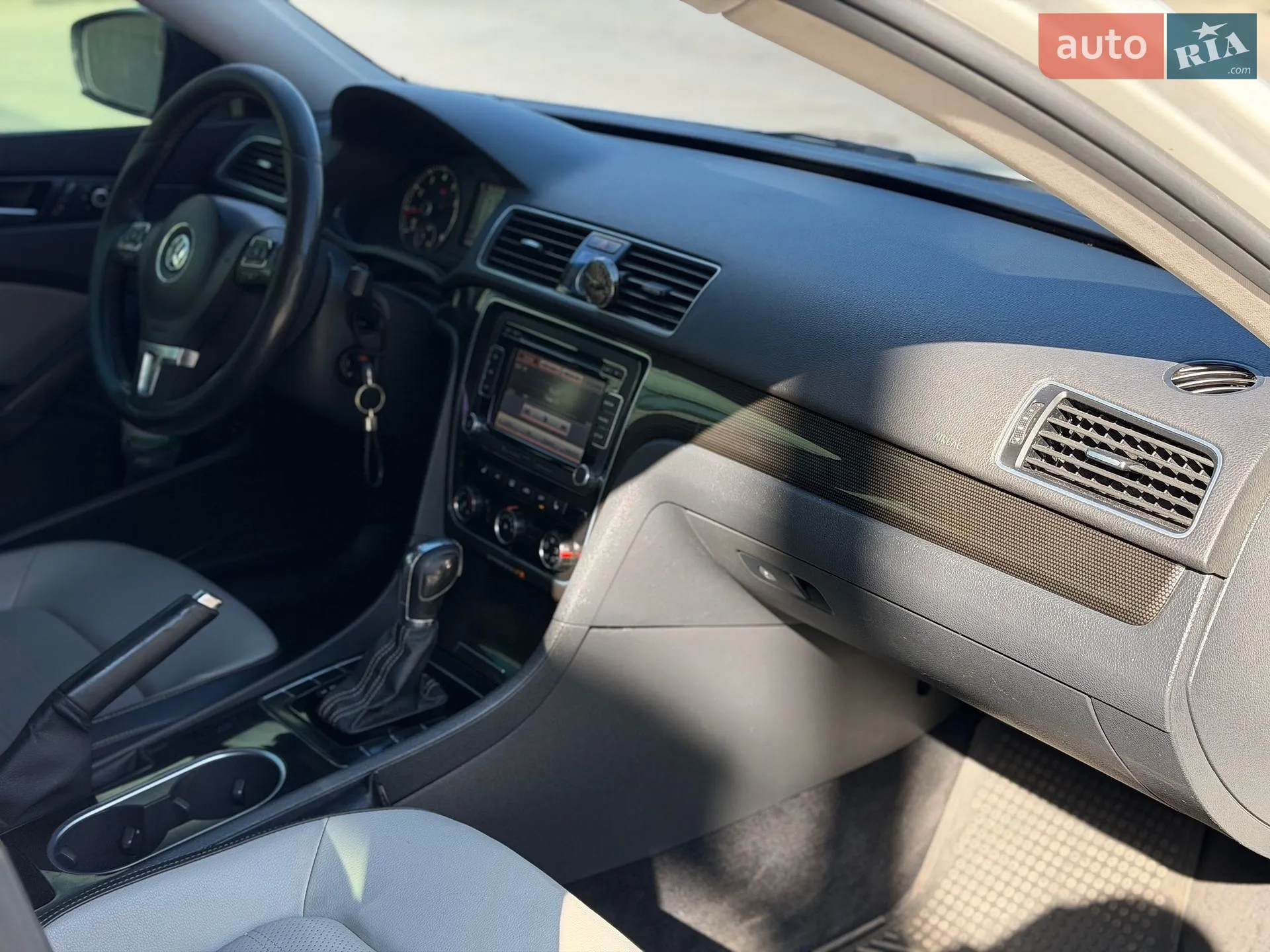 2014 Volkswagen Passat - мініатюра 11