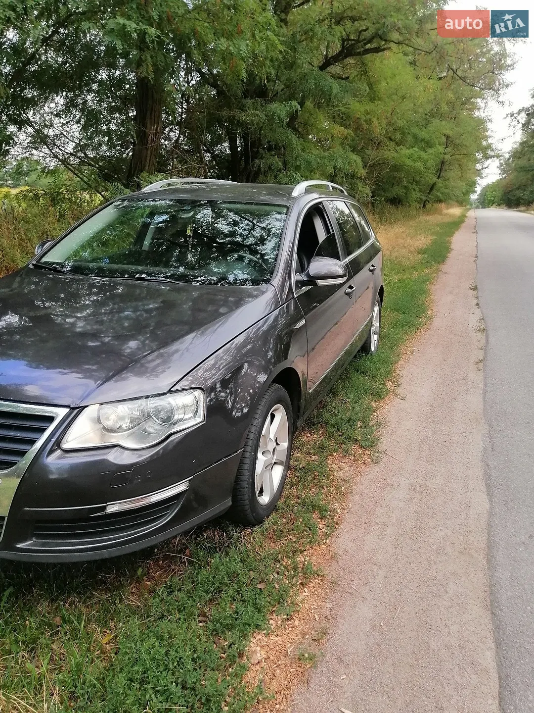 2010 Volkswagen Passat - мініатюра 2