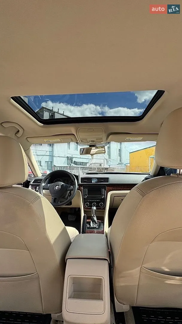 2012 Volkswagen Passat - мініатюра 14