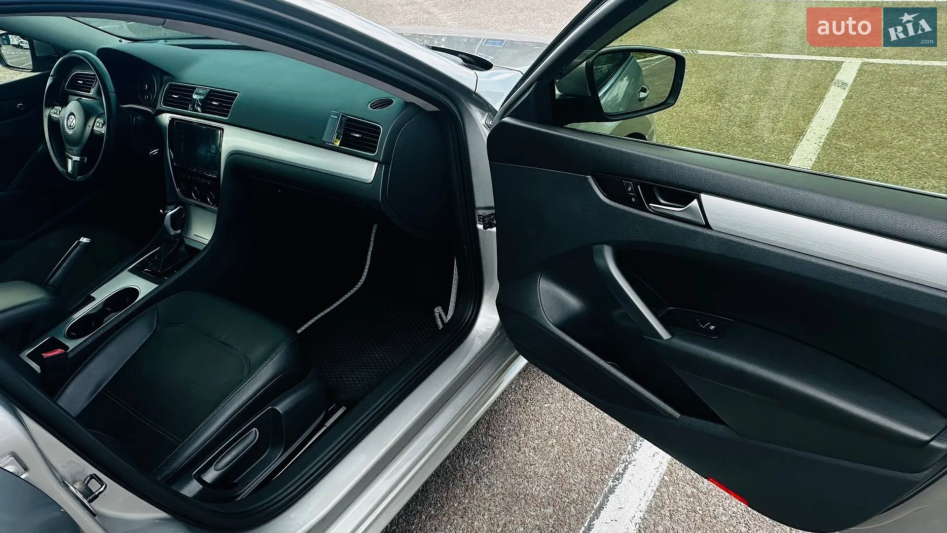 2013 Volkswagen Passat - мініатюра 21