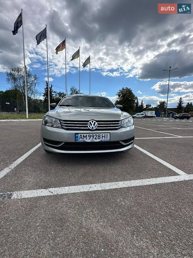 2013 Volkswagen Passat - мініатюра 28