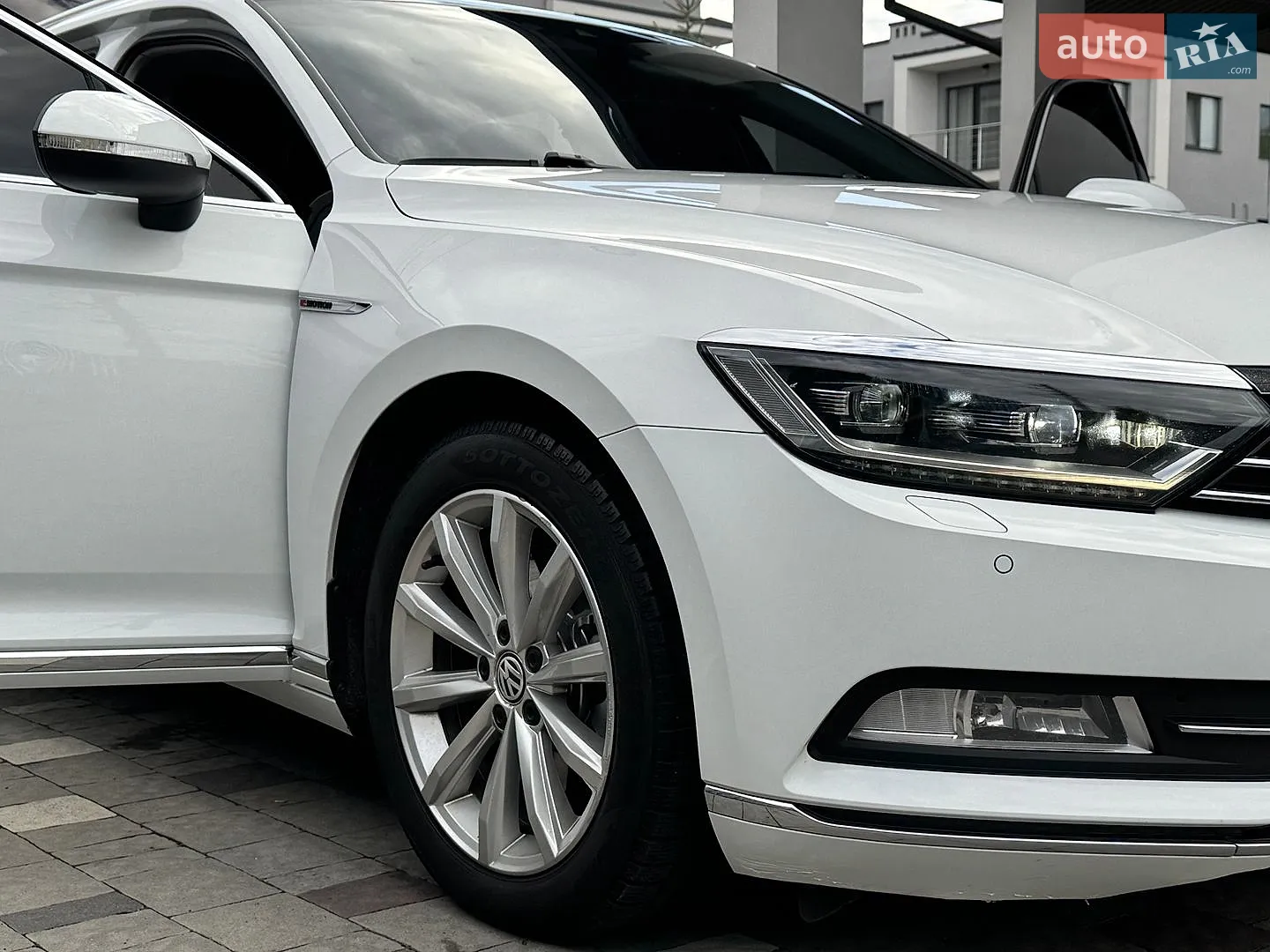 2018 Volkswagen Passat - мініатюра 43