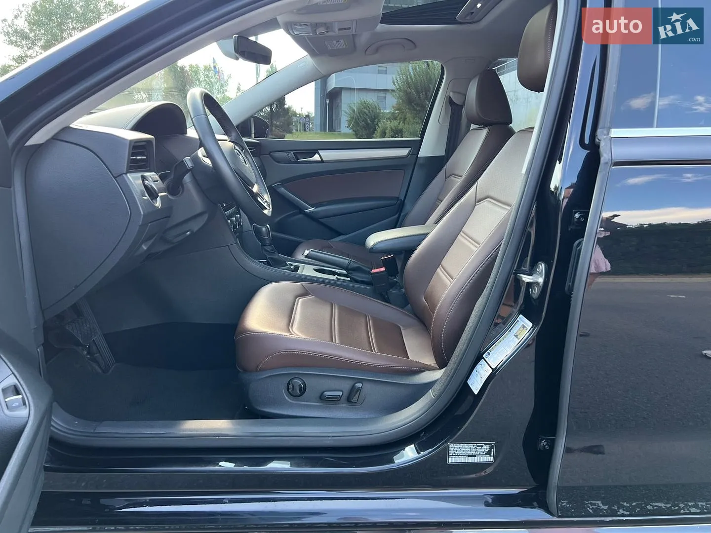 2021 Volkswagen Passat - мініатюра 29