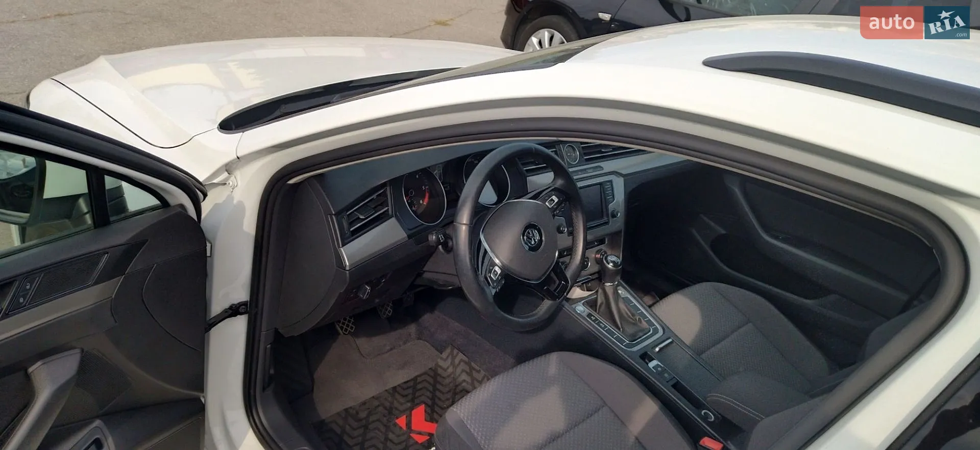 2015 Volkswagen Passat - мініатюра 5