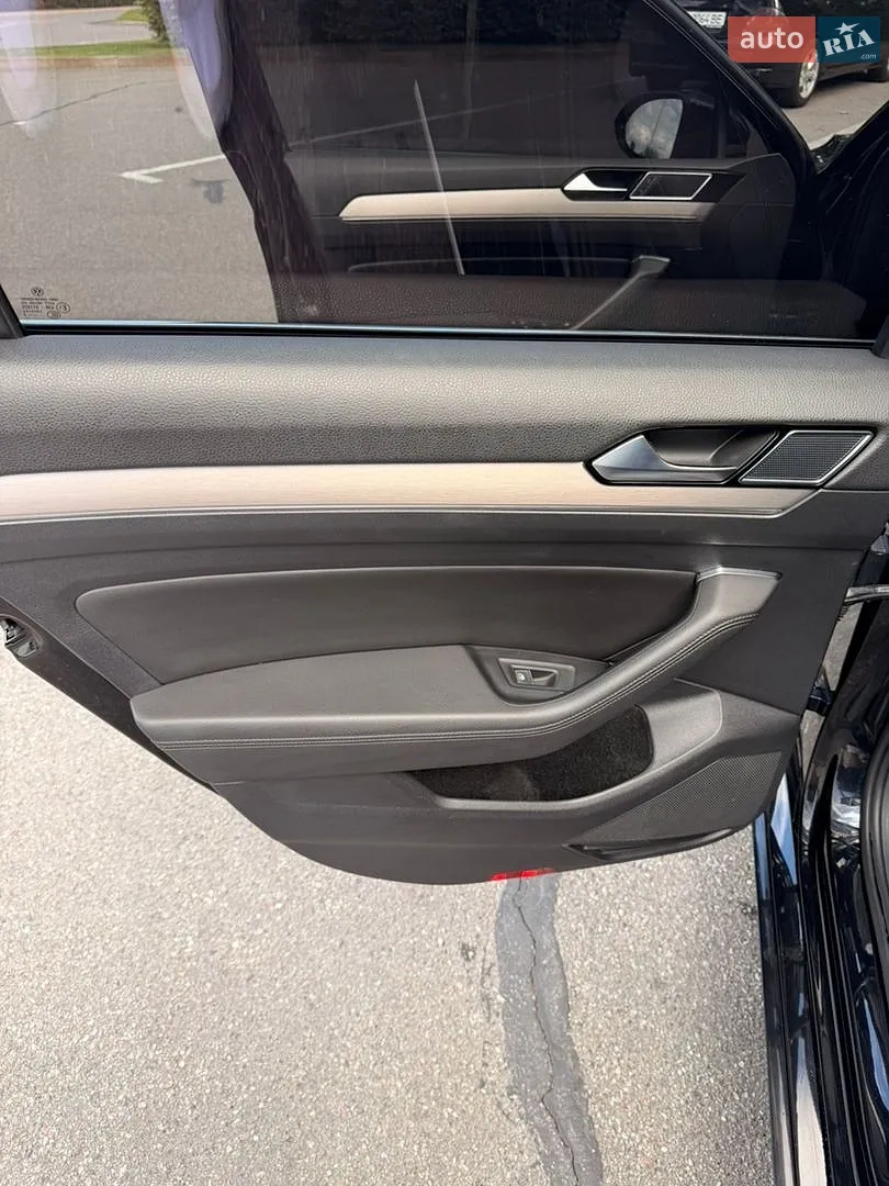2019 Volkswagen Passat - мініатюра 14