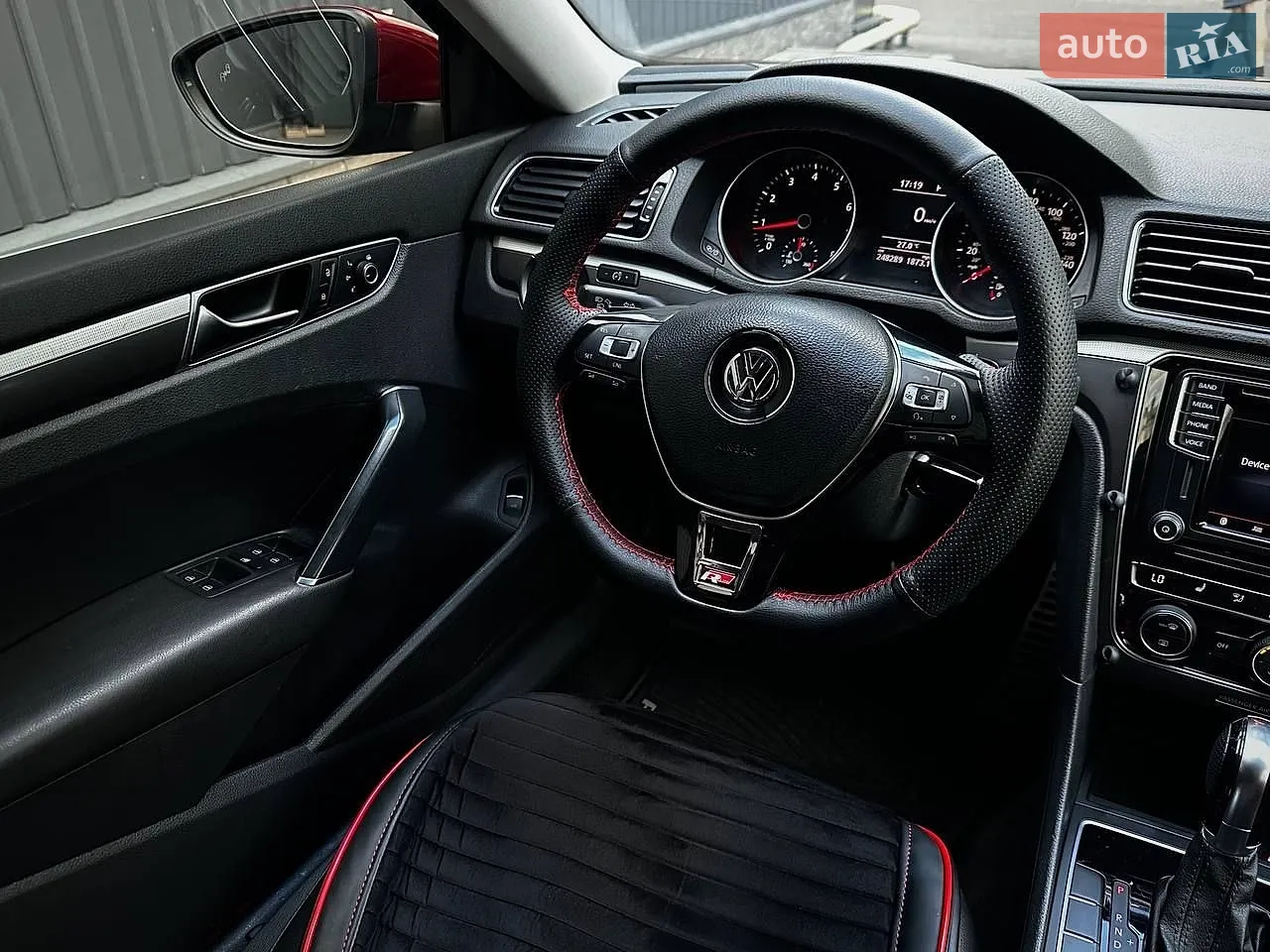 2017 Volkswagen Passat - мініатюра 27
