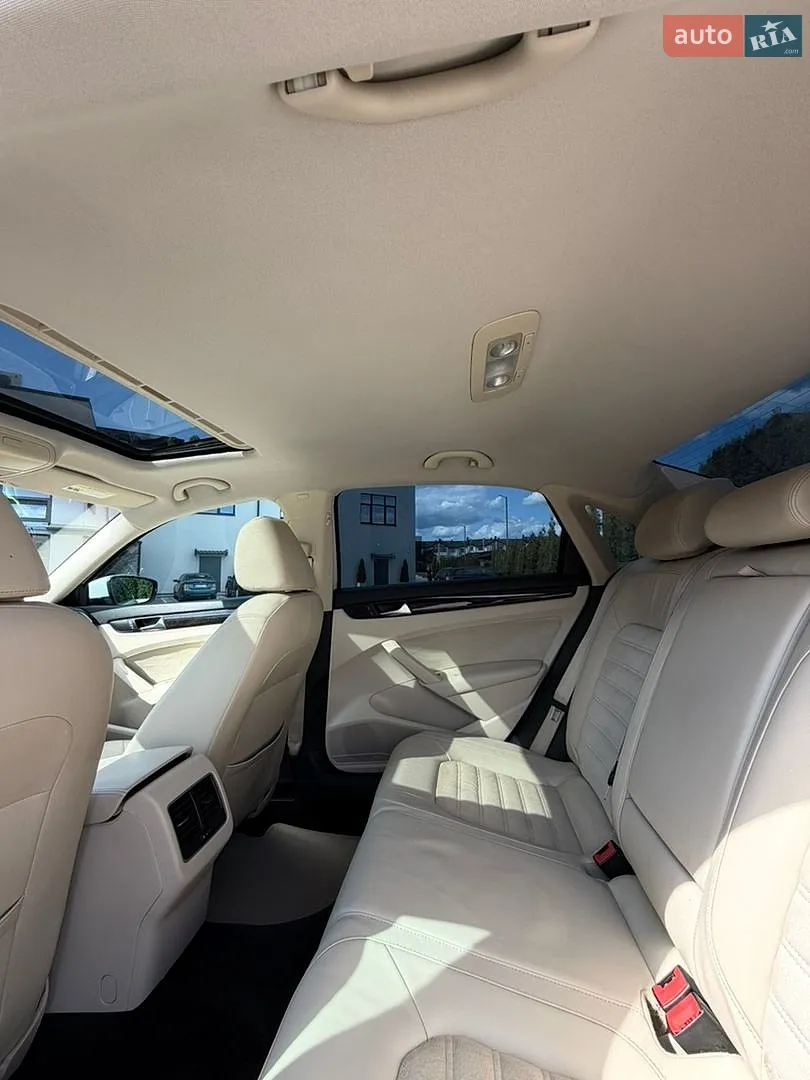 2013 Volkswagen Passat - мініатюра 25