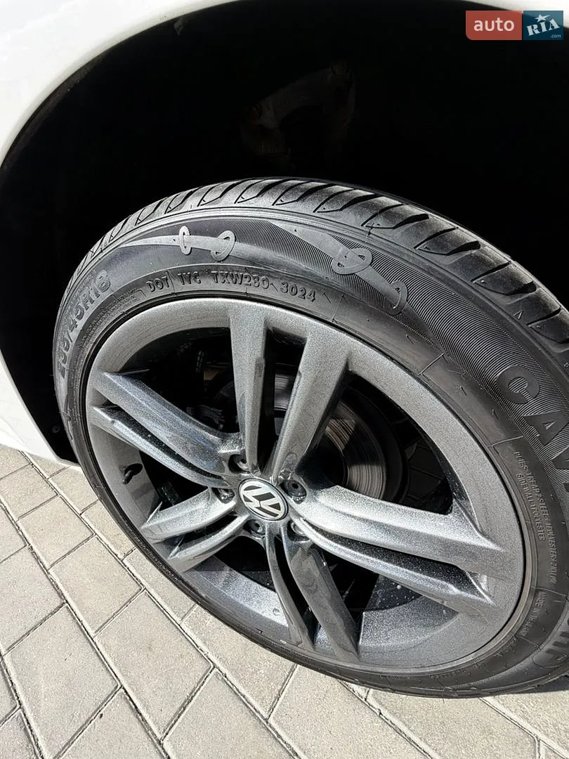 2013 Volkswagen Passat - мініатюра 28