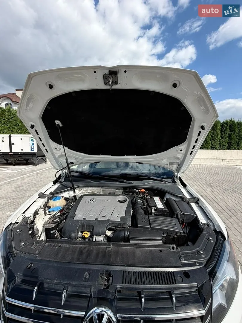 2013 Volkswagen Passat - мініатюра 29