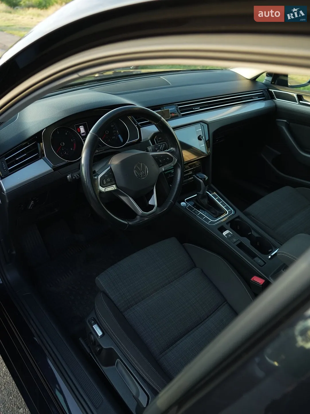 2021 Volkswagen Passat - мініатюра 32