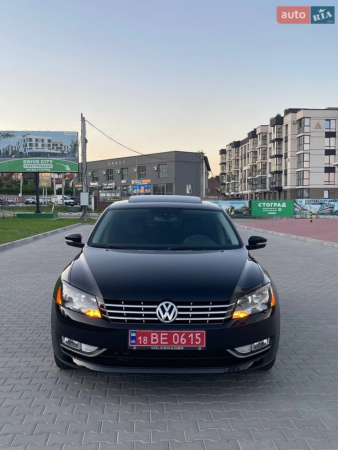 2014 Volkswagen Passat - мініатюра 2