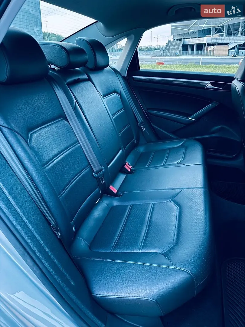 2018 Volkswagen Passat - мініатюра 19