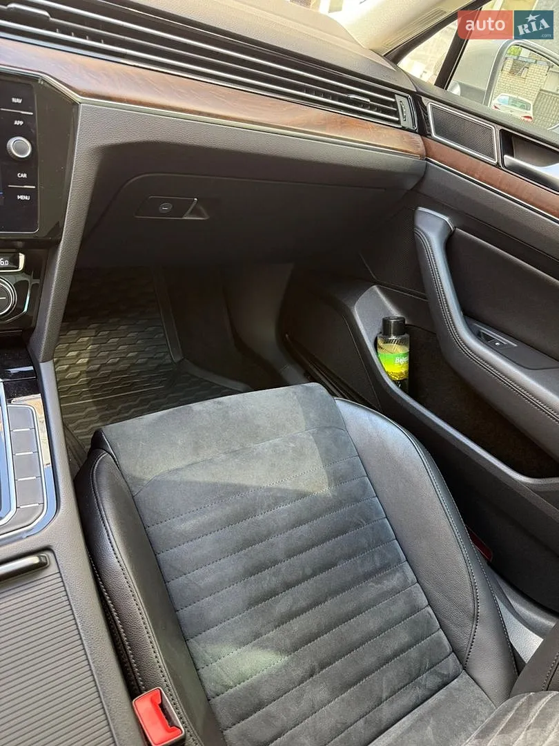 2016 Volkswagen Passat - мініатюра 12
